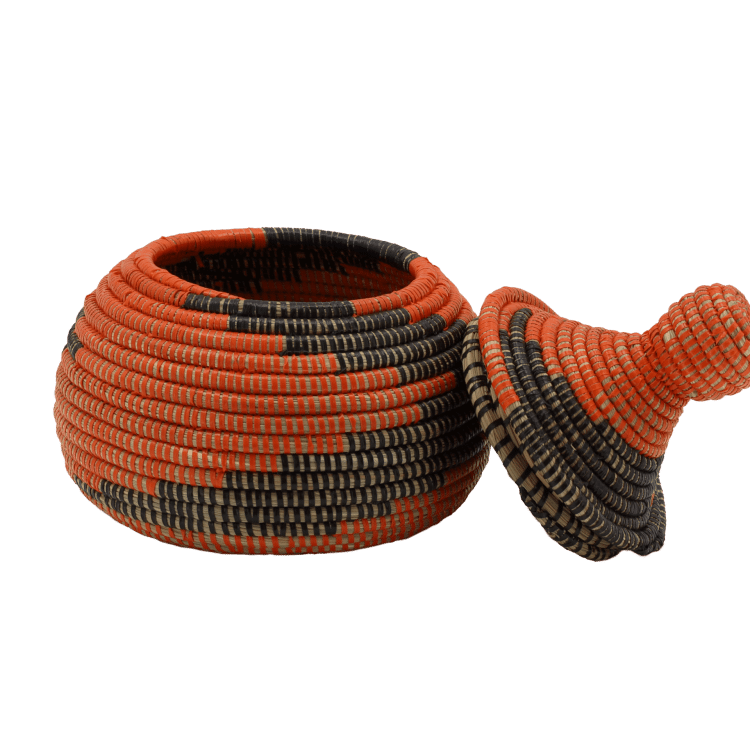 Oranje/zwarte suppermand van de zijkant