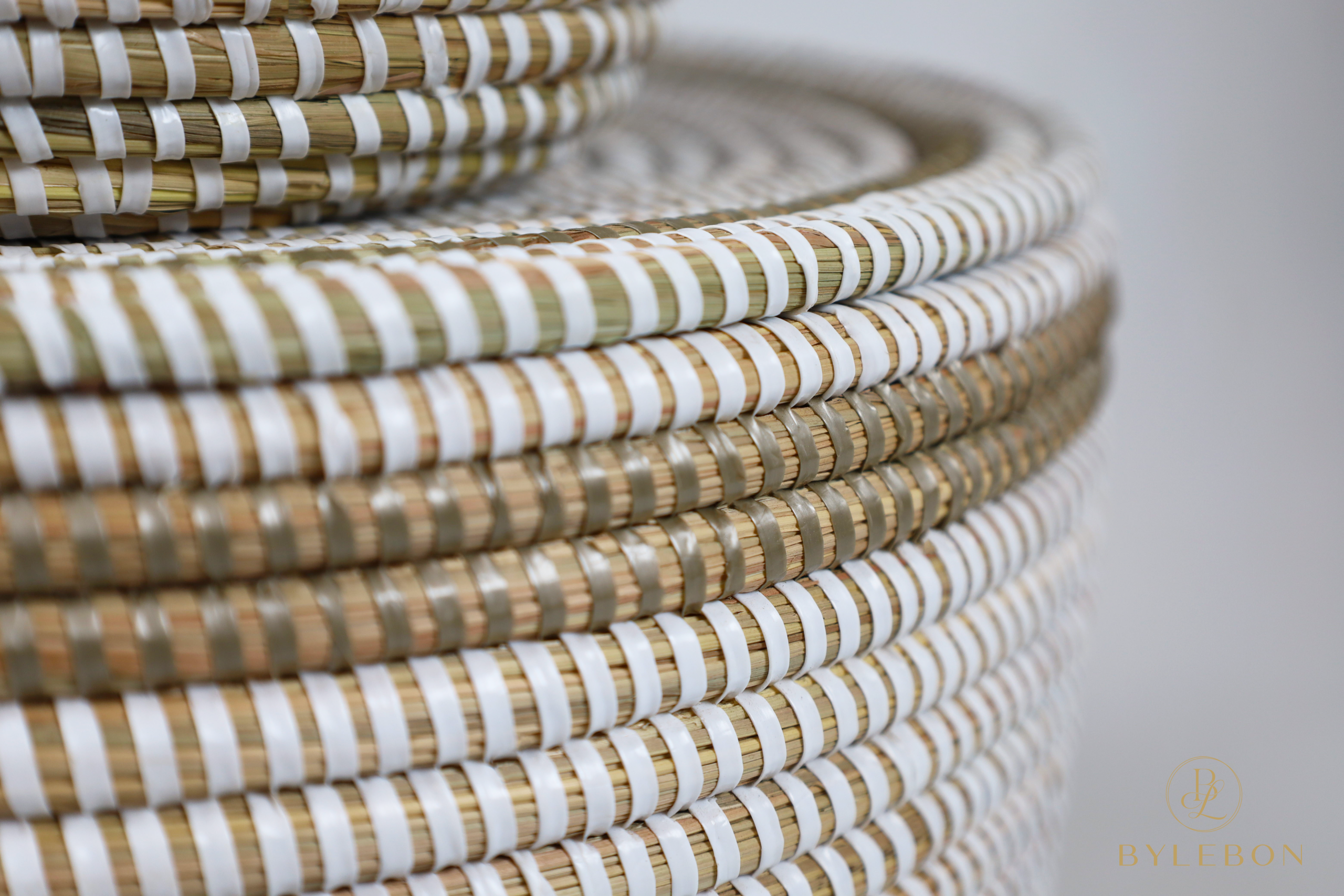 Set van 3 opbergmanden (wit met platte deksel en champagne rand) - Afbeelding 7